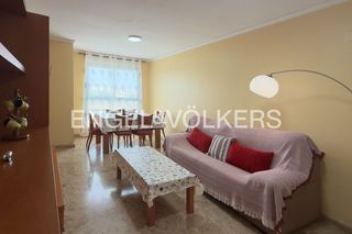 Rent Flat  Avenida pais valencia. Acogedor piso en sedaví