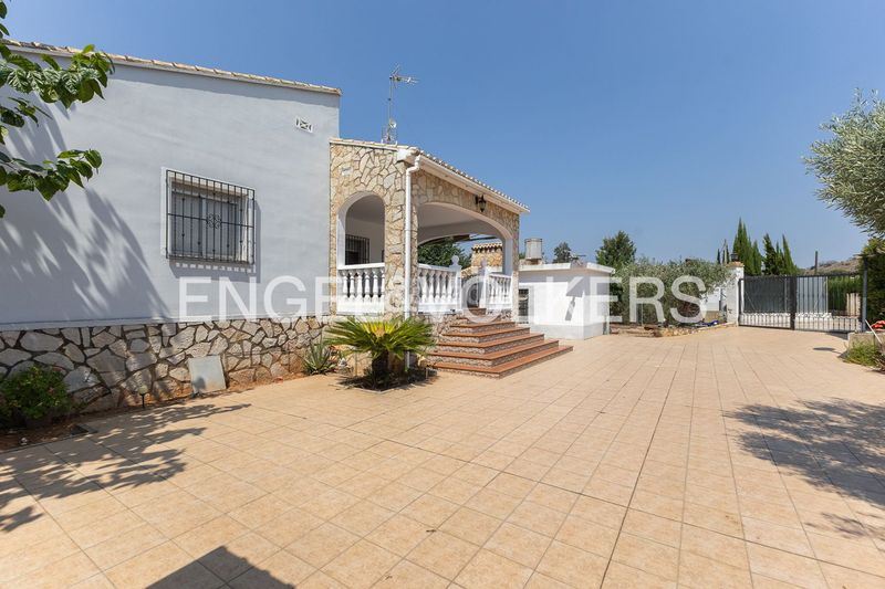 Foto 469dfe23-3895-4f79-bba4-abd857422af5. Casa amb calefacció aparcament a Rafelguaraf