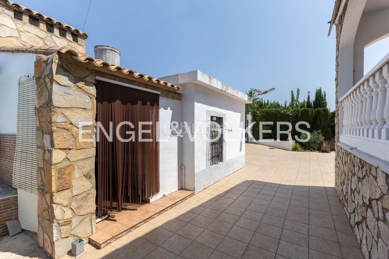 Foto bef5acef-6c63-4206-bb0a-f8a71182d5f4. Casa amb calefacció aparcament a Rafelguaraf