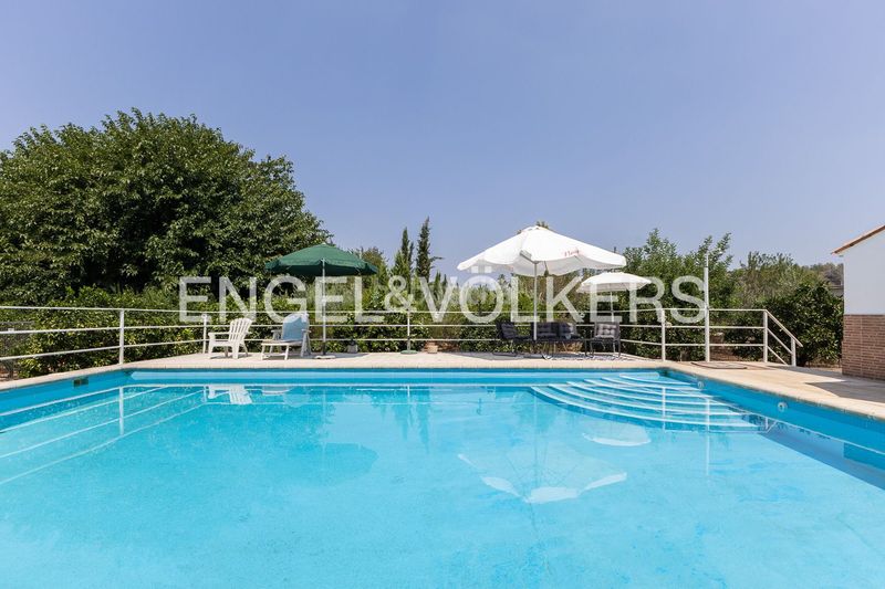 Foto d0196ffc-bce2-46f8-bbe7-5e233a57f0ff. Casa amb calefacció aparcament a Rafelguaraf