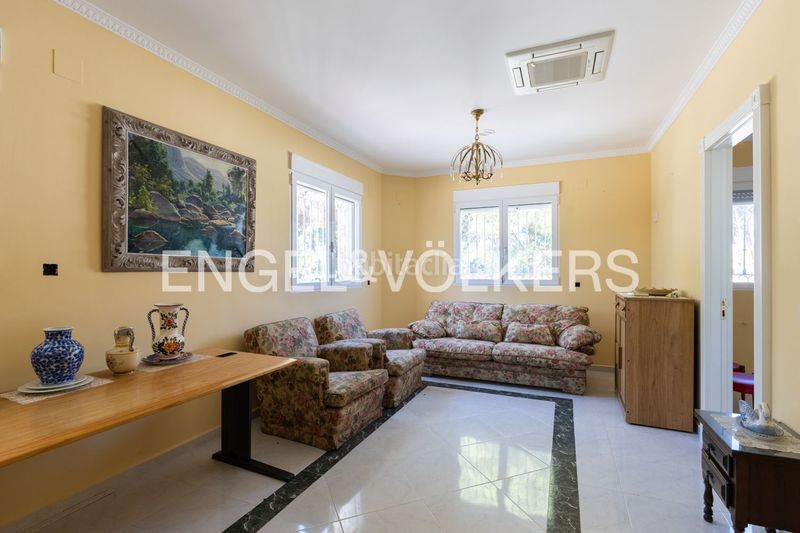 Foto be58713f-d97d-4fbb-a1bb-1b3a33664334. Casa amb calefacció aparcament a Los Pinares-La Masia Bétera