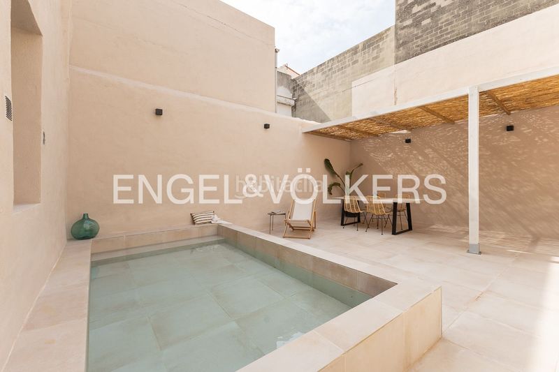 Foto 42ba7c3f-6b12-46c7-acf9-f63d393ae8a2. Casa adossada amb calefacció piscina a Casco Urbano Náquera