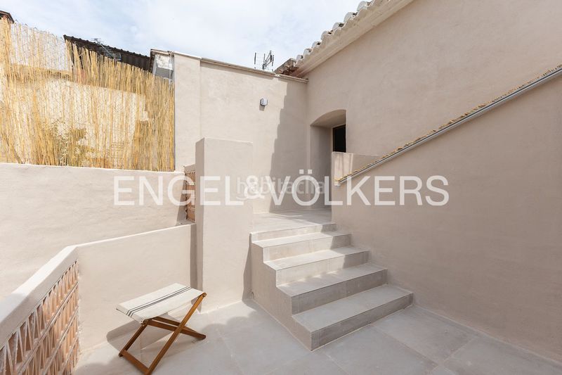 Foto c8f1b1ab-72d1-4856-a348-0b9e220d7ffb. Casa adossada amb calefacció piscina a Casco Urbano Náquera