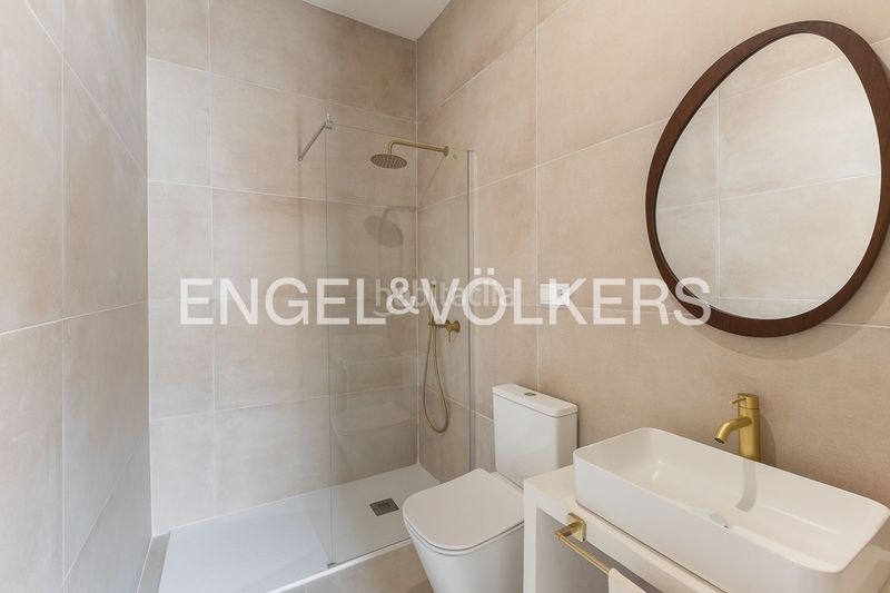 Foto df5c1f98-1fa7-4160-9a16-293278f6523d. Casa adossada amb calefacció piscina a Casco Urbano Náquera