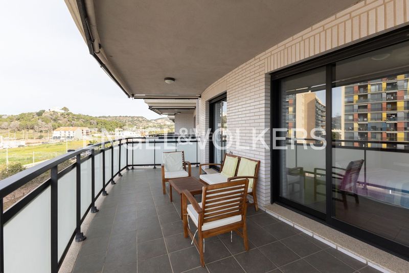 Foto 24f1818a-de9e-4fec-ae29-b86463e09ca0. Rent flat with heating parking pool in Centro puerto Sagunt