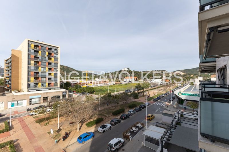 Foto 4cb4c8af-2b81-4ec1-805f-a198987f263e. Rent flat with heating parking pool in Centro puerto Sagunt