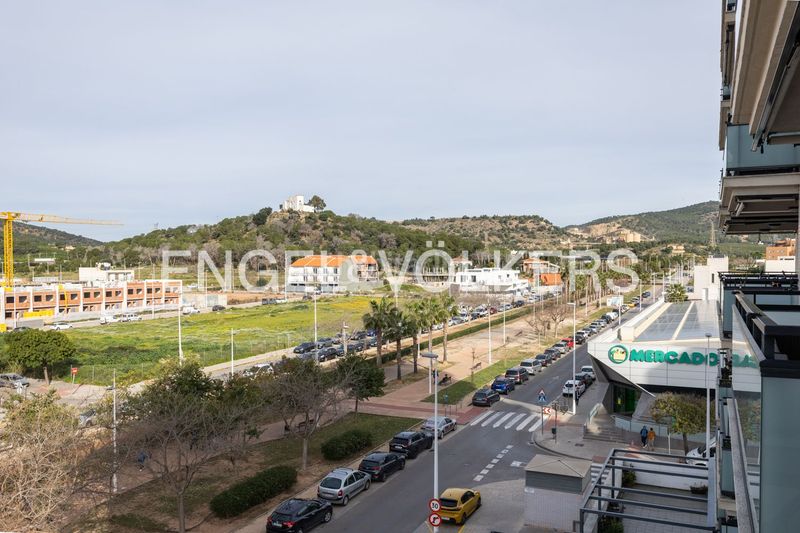 Foto 4ed14720-d596-4cdc-affe-f4f782871330. Rent flat with heating parking pool in Centro puerto Sagunt