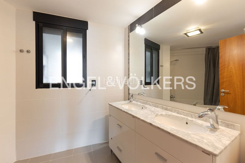 Foto 6b1d16a2-034e-45d2-a4d1-e7620c76500e. Rent flat with heating parking pool in Centro puerto Sagunt