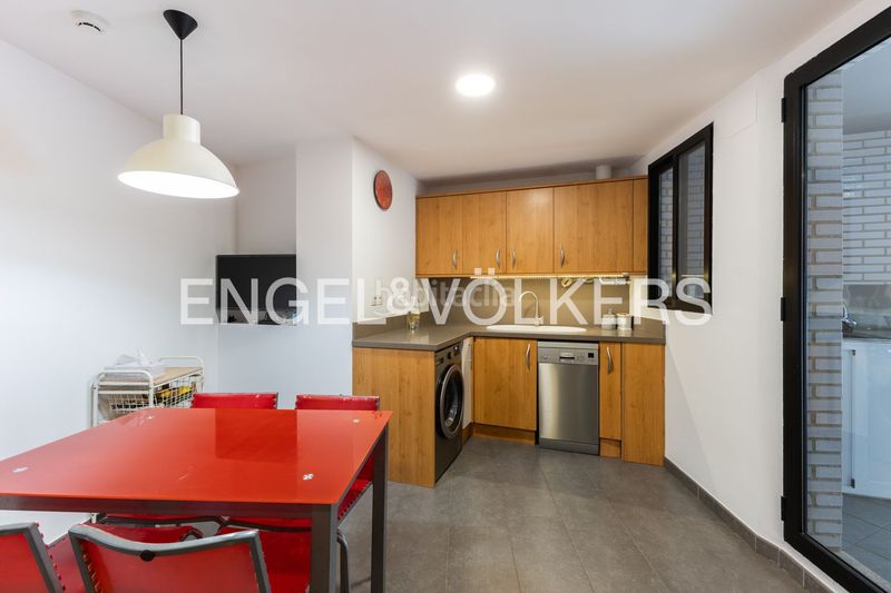 Foto 6ccc25c6-333d-4850-9d5b-025fe56ce6b3. Rent flat with heating parking pool in Centro puerto Sagunt