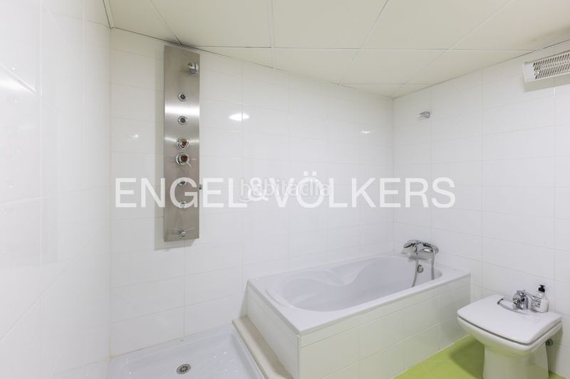 Foto 7a662cb8-e239-4185-b171-01c1a4f10ad7. Rent flat with heating parking pool in Centro puerto Sagunt