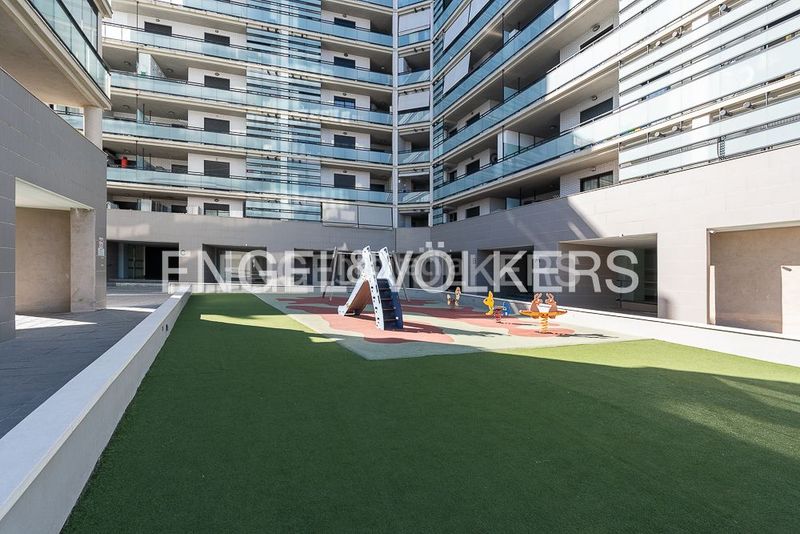 Foto 85d68abd-07d8-4fce-b678-f519ae55be69. Rent flat with heating parking pool in Centro puerto Sagunt