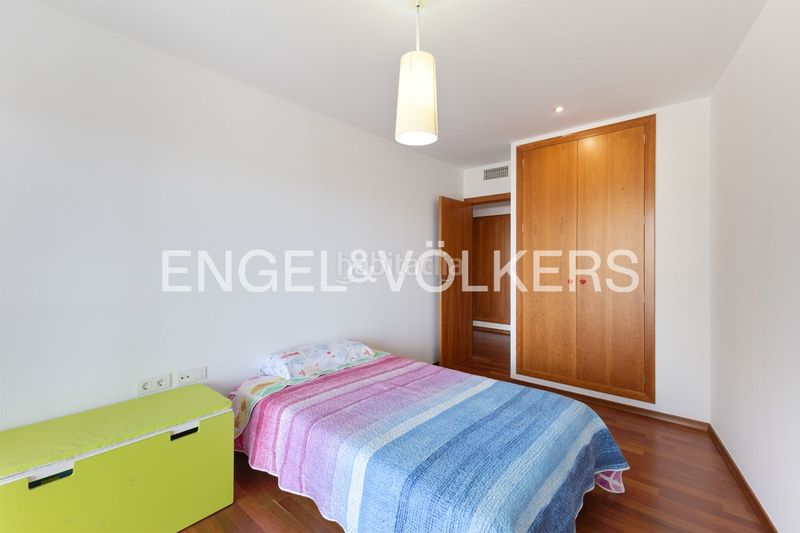Foto 97d4e3f9-cfeb-4717-89ca-daaa4542c2cf. Rent flat with heating parking pool in Centro puerto Sagunt