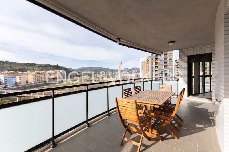 Foto eb65e822-8ffa-4cfd-9c7f-fe3d417f6cd0. Rent flat with heating parking pool in Centro puerto Sagunt