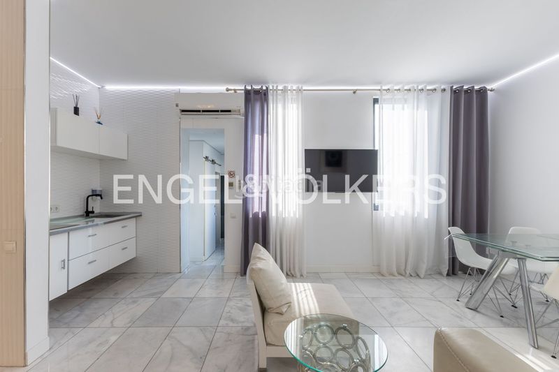Foto 1d322e96-c124-4eb6-8150-89c32d1a0a2f. Casa adossada amb calefacció piscina a La Punta Valencia