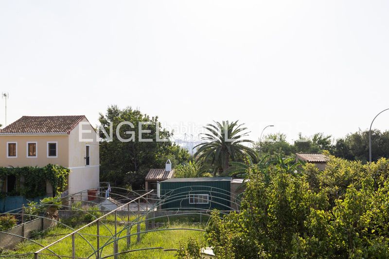 Foto df0a839d-02a0-4a30-8e4f-d5bcbf0044f7. Casa adossada amb calefacció piscina a La Punta Valencia