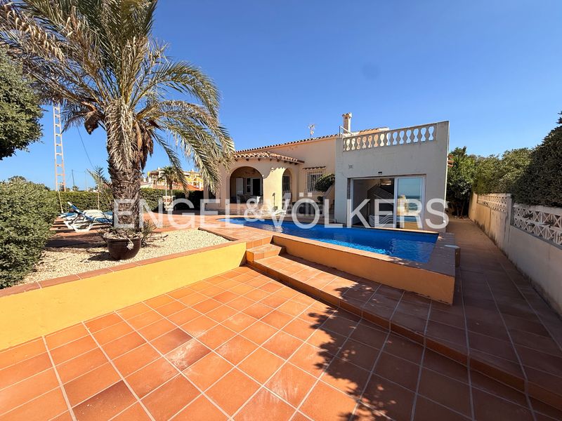Foto e594be0d-2df0-46ca-a953-44262590c8b9. Casa amb calefacció aparcament piscina a Poblets (els)