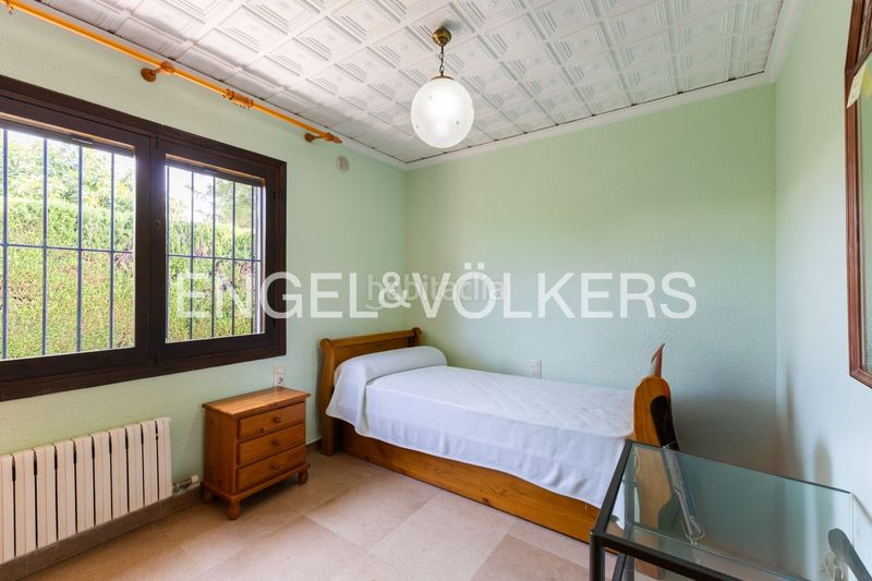 Foto 457132fb-d527-4a35-9c45-a9b2b1376c20. Casa amb calefacció aparcament piscina a Corinto-Almardà Sagunt