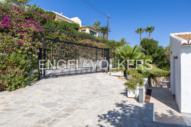 Foto 139c89b9-234e-4031-ba3b-a4374dc66cd2. Casa amb calefacció aparcament piscina a Cap Martí - El Tossalet - Pinomar Xàbia