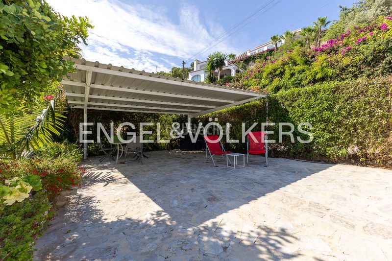 Foto 18e9ec43-dd79-4e24-9330-4da3b4cb9931. Casa amb calefacció aparcament piscina a Cap Martí - El Tossalet - Pinomar Xàbia