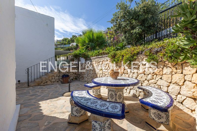 Foto 2a2e0724-5c9f-45ba-b3fc-1c95ee2e81ec. Casa amb calefacció aparcament piscina a Cap Martí - El Tossalet - Pinomar Xàbia