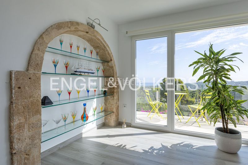 Foto af826e48-0d1b-43f4-b2ab-b628765620ae. Casa amb calefacció aparcament piscina a Cap Martí - El Tossalet - Pinomar Xàbia