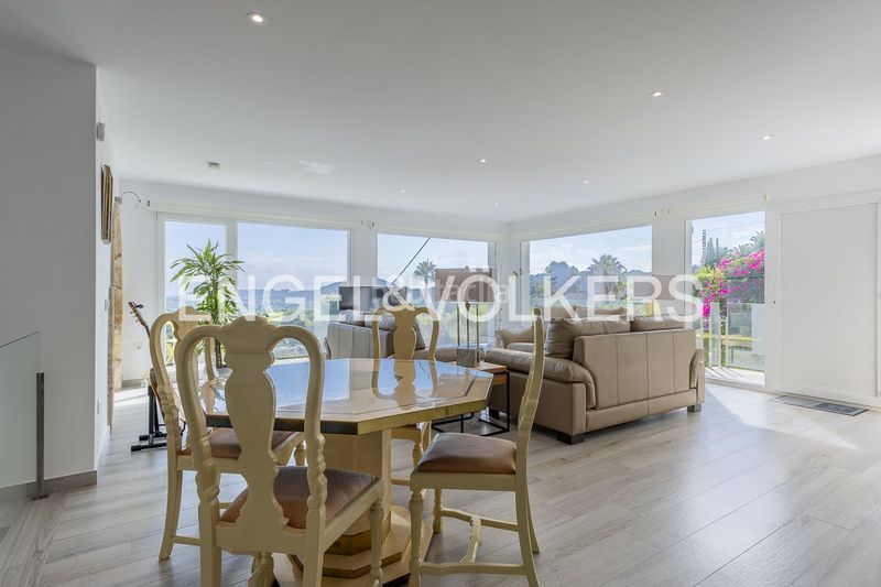 Foto c35b1b23-39e2-4141-994e-88679609e8c1. Casa amb calefacció aparcament piscina a Cap Martí - El Tossalet - Pinomar Xàbia
