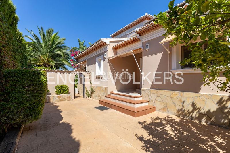 Foto 466d9f56-5839-449c-8576-09884f3030dc. Casa amb calefacció aparcament piscina a Cap Martí - El Tossalet - Pinomar Xàbia
