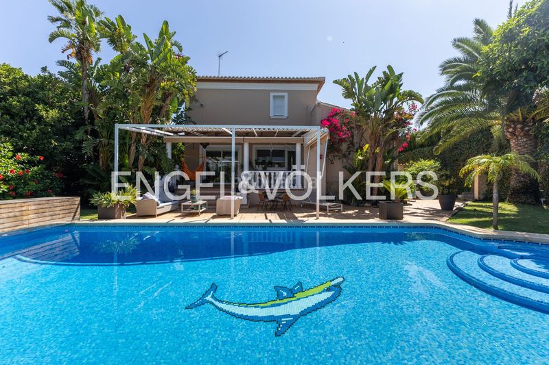 Foto 55dd4383-ad17-4f75-872f-06e2b26cb4d7. Casa amb calefacció aparcament piscina a Cap Martí - El Tossalet - Pinomar Xàbia