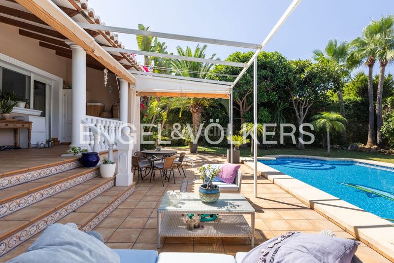 Foto a593d2da-b241-46a9-8191-d490d3f2d647. Casa amb calefacció aparcament piscina a Cap Martí - El Tossalet - Pinomar Xàbia
