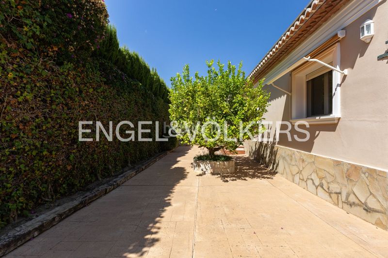Foto c561bc62-c6ff-49ae-b712-f64b0eddcfe7. Casa amb calefacció aparcament piscina a Cap Martí - El Tossalet - Pinomar Xàbia