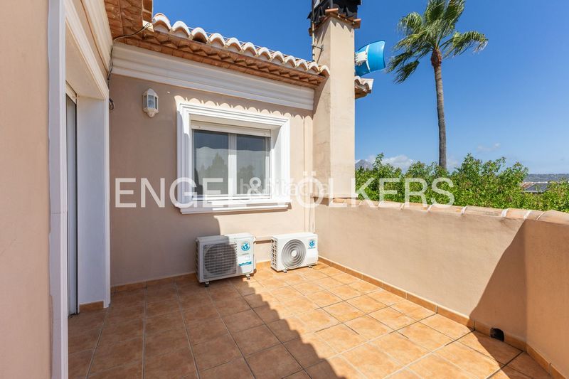 Foto db22277e-96a8-4333-8a65-32a464dada40. Casa amb calefacció aparcament piscina a Cap Martí - El Tossalet - Pinomar Xàbia