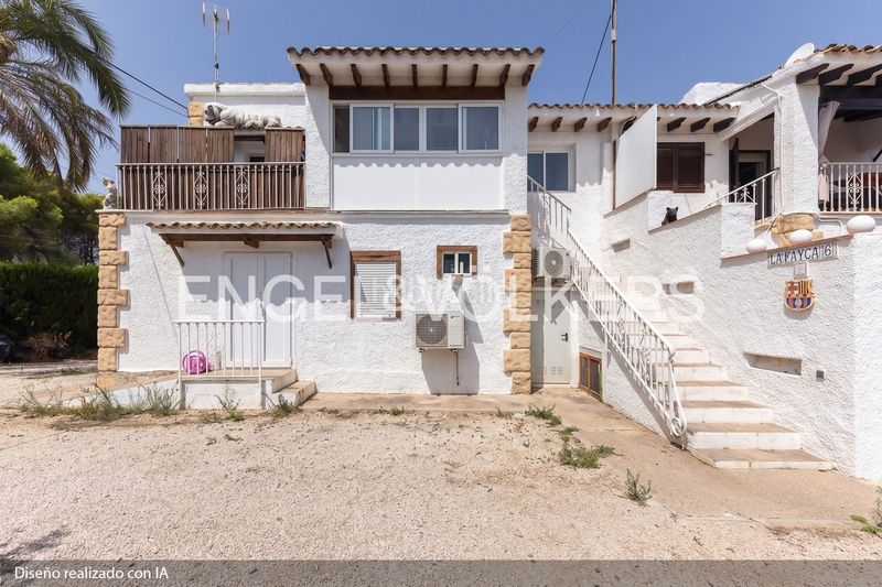 Foto d8d39c6b-1e0b-4148-a594-9103b9c8086a. Casa amb calefacció aparcament piscina a Partida Comunes-Adsubia Xàbia