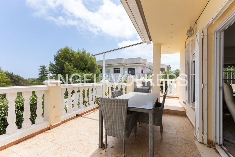 Foto 2b1e7023-821e-4960-80cb-ea540f1476ed. Casa amb calefacció aparcament piscina a Las Atalayas-Urmi-Cerro Mar Peñíscola