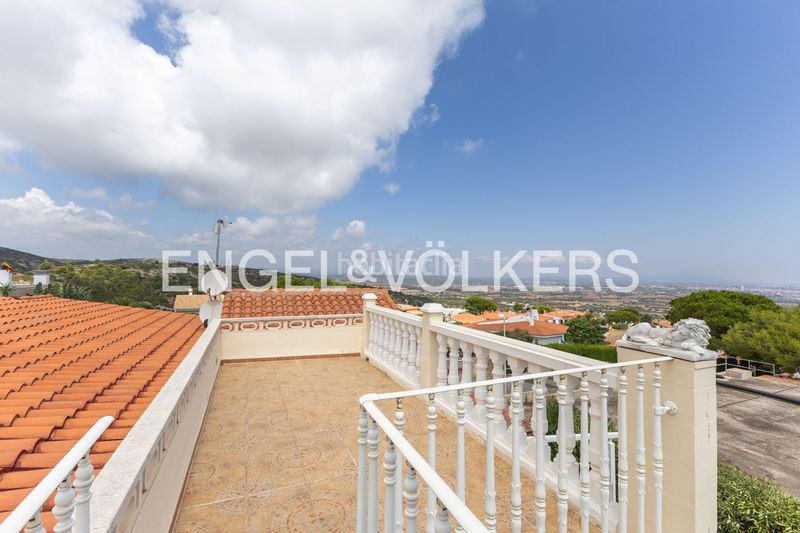 Foto f7aa2e57-cdf5-488d-b39d-87131fcbdec3. Casa amb calefacció aparcament piscina a Las Atalayas-Urmi-Cerro Mar Peñíscola