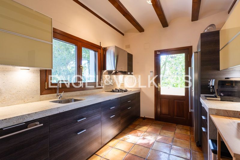 Foto 06ee4976-4464-43ec-805c-75cb1e207e6a. Casa amb calefacció aparcament piscina a Centro Pedreguer