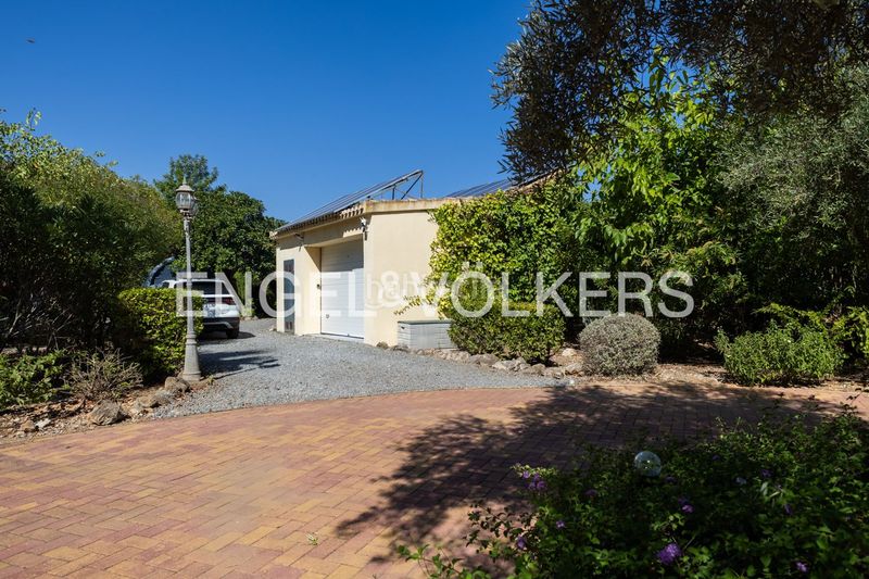 Foto 1add2707-c318-43c3-8bd2-4e9f51c2a3c2. Casa amb calefacció aparcament piscina a Centro Pedreguer