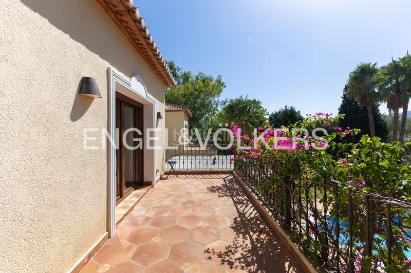 Foto e4e35508-467a-499f-b2a2-4ece72cbfe4b. Casa amb calefacció aparcament piscina a Centro Pedreguer