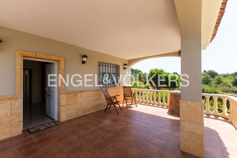 Foto a9b51a37-bac7-4568-9b63-8d5ee08c9284. Casa amb calefacció aparcament piscina a Monserrat