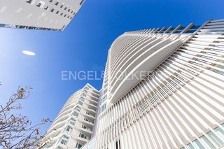 Lloguer Pis  Avinguda de les corts valencianes. Espectacular apartamento en la torre ikon