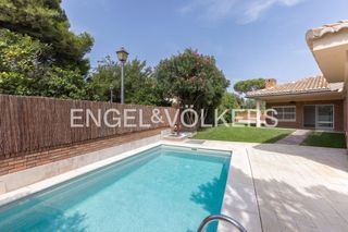 Location Maison à Rocafort. Exclusivo chalet en rocafort. privacidad, amplitud y confort a m
