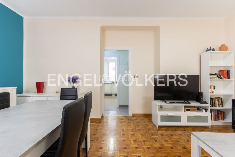 Foto d0e24edc-0307-4810-9aca-4b58fd7c6d6c. Pis amb calefacció a Barrio de Patraix Valencia