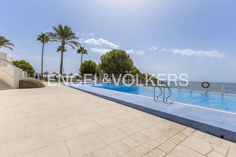 Foto 72fad669-c24a-4094-9724-009295c3b262. Lloguer pis amb calefacció aparcament piscina a Mascarat Altea