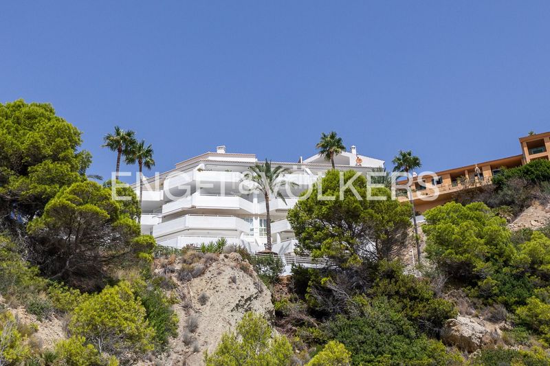 Foto e23e908f-6cab-47b8-9467-bbf662089926. Lloguer pis amb calefacció aparcament piscina a Mascarat Altea