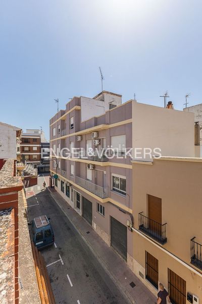 Foto 004e2a2a-a08e-4482-9c18-2d7f7d6fee38. Lloguer casa adossada amb calefacció aparcament a Verger (el)