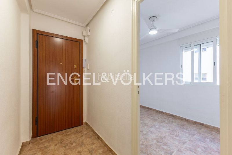 Foto e921b4ce-9a15-4214-914e-7fb301fb7da1. Pis amb calefacció a Barrio de Patraix Valencia