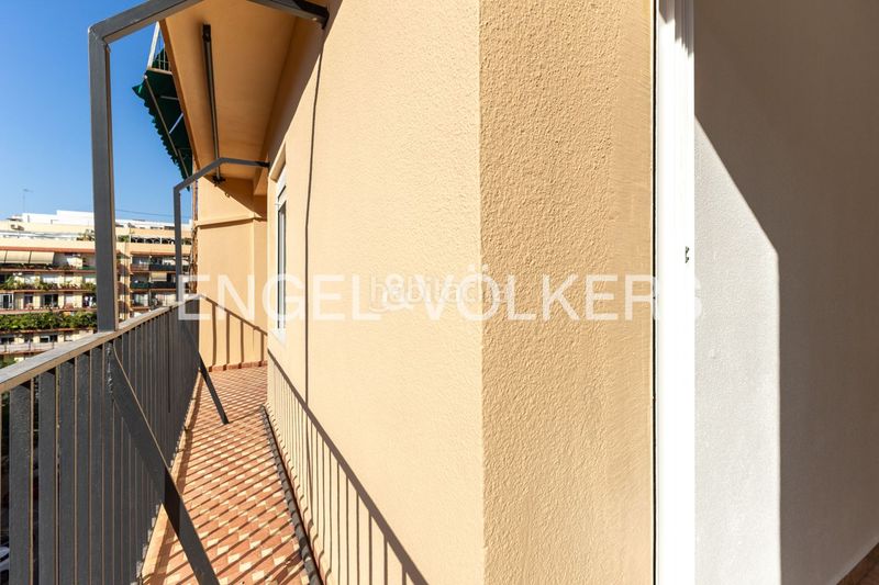 Foto fae7a107-a2a9-4723-b7b8-c82ece957daa. Pis amb calefacció a Barrio de Patraix Valencia