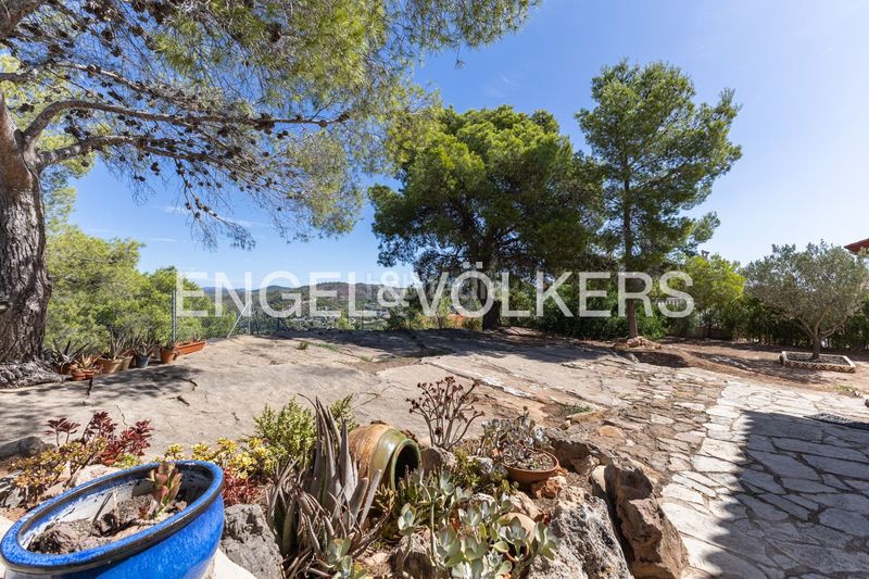 Foto 23e1d901-b939-491f-9908-ed2418a8cd30. Casa amb calefacció aparcament piscina a Gilet