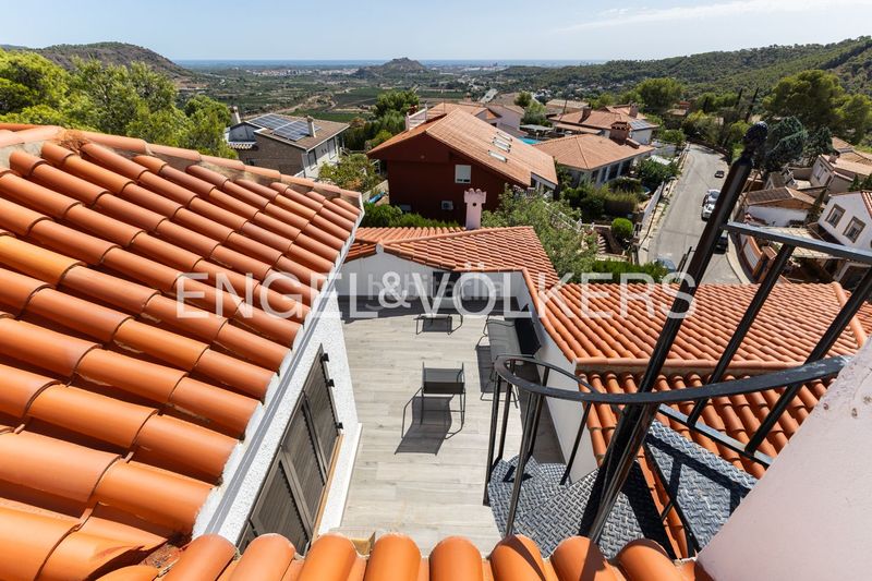 Foto 58fc53a9-78fb-4a28-9f14-ca50f16580d7. Casa amb calefacció aparcament piscina a Gilet