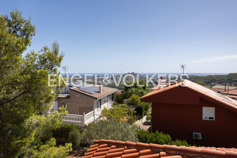 Foto 7d2b1456-fb84-40dc-b654-2aad579b1d5b. Casa amb calefacció aparcament piscina a Gilet