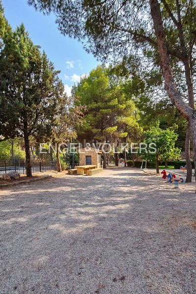 Foto a15c6150-d253-4eb6-8b8a-9dacbbc89958. Casa amb calefacció aparcament piscina a Gilet